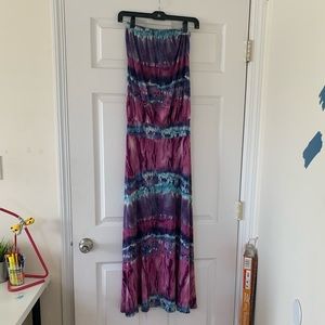 Strapless Tie-dye Maxi Dress